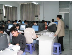 软件外包服务 定义、优势与选择策略